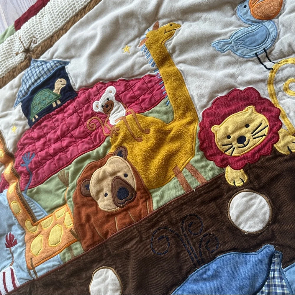 Noah’s Ark 33” x 44” Animal Appliqué Quilt Blanket – Colorful & Textured